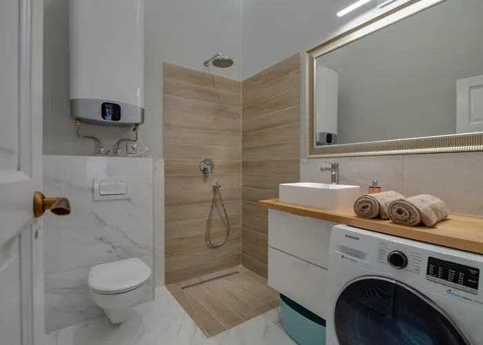 Helios Downtown Martha Appartement Budapest
